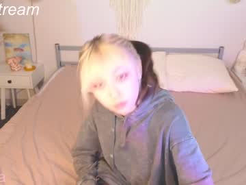 girl Nude Web Cam Girls Do Anything On Chaturbate with y_u_m_i_k_a