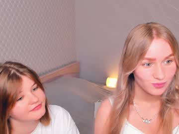 couple Nude Web Cam Girls Do Anything On Chaturbate with chelsea_dream_