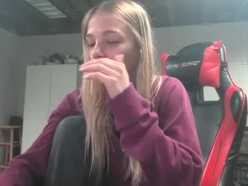 couple Nude Web Cam Girls Do Anything On Chaturbate with chloe_damian