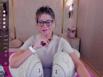 girl Nude Web Cam Girls Do Anything On Chaturbate with stifler_mommy