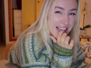 girl Nude Web Cam Girls Do Anything On Chaturbate with christinasiemone