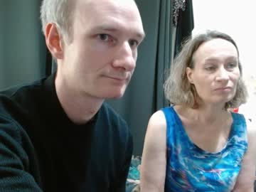 couple Nude Web Cam Girls Do Anything On Chaturbate with mrs_velvet_vixen_and_mr_stud