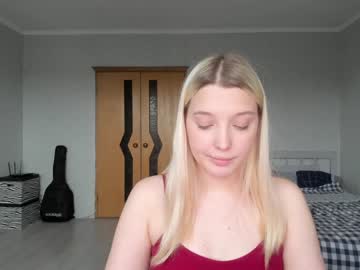 girl Nude Web Cam Girls Do Anything On Chaturbate with belle_ellie
