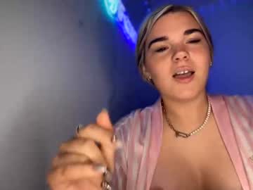 girl Nude Web Cam Girls Do Anything On Chaturbate with honeymelon336